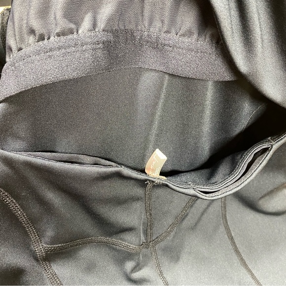 Free People Movement Here On Out Shortsie Romper Sz S Black - Picture 7 of 10